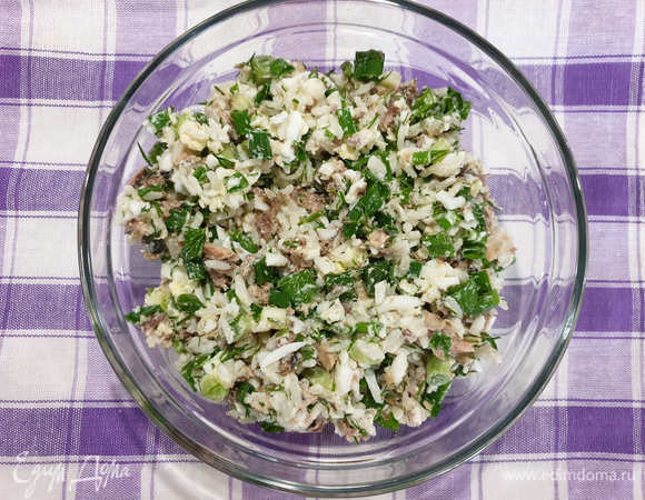 Перемешиваем начинку.