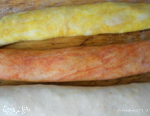 Края теста защипываем и соединяем. Даем расстояться 20 минут.