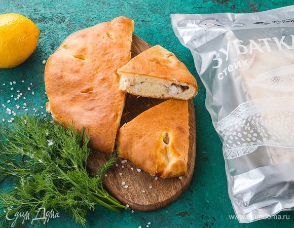 Выпекайте рыбник при температуре 180°C в течение 35–45 минут. Приятного аппетита!