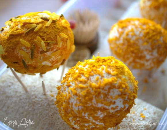 На сушилке поворачивать яйцо не надо, отлично схватывается.