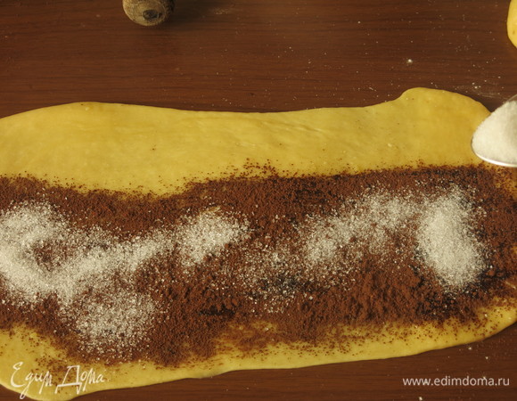 Сверху — сахар.