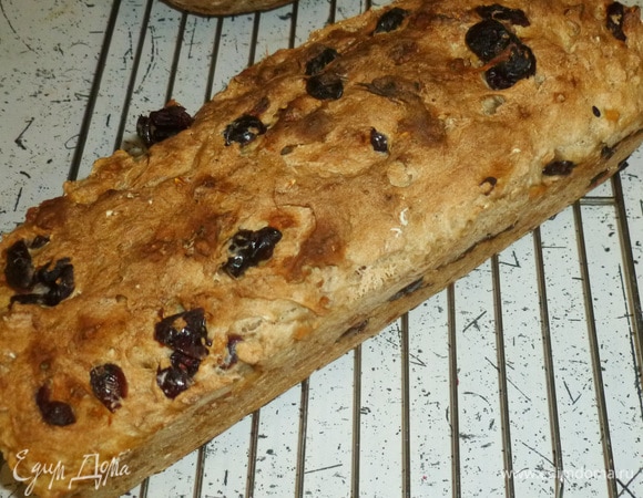 Выпекать при 190°C 40 минут. Остудить на решетке.