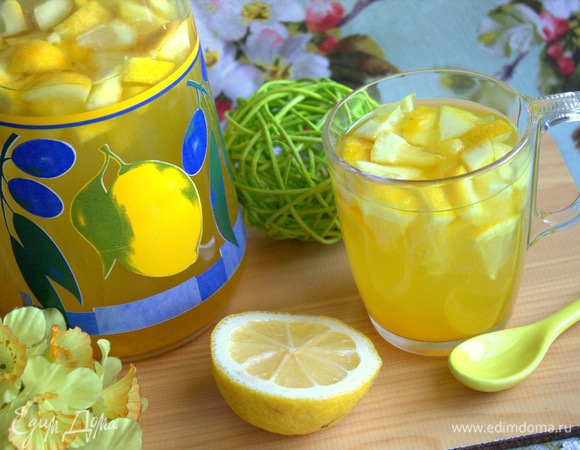 Разлить по порциям. Лед добавить по желанию.