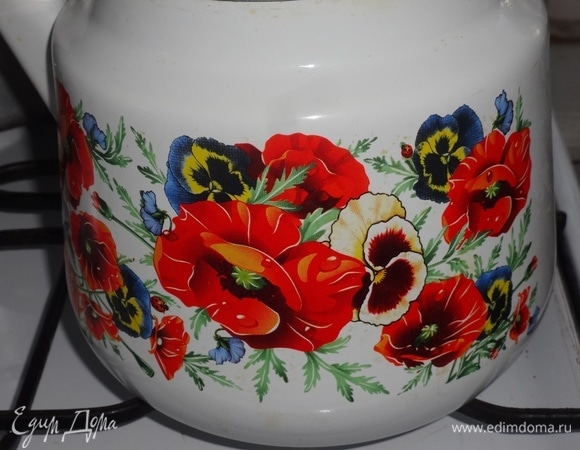 Отфильтрованную воду вскипятить.