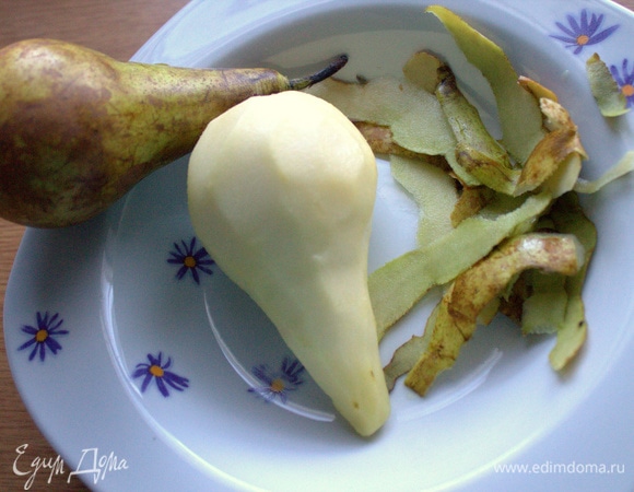 Груши очистить.