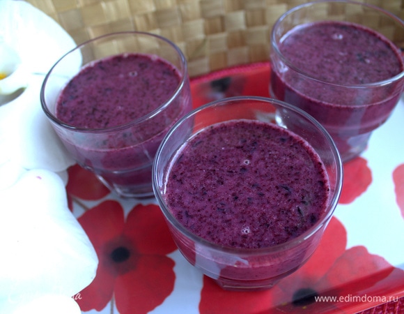 Получается 3 небольших стаканчика.