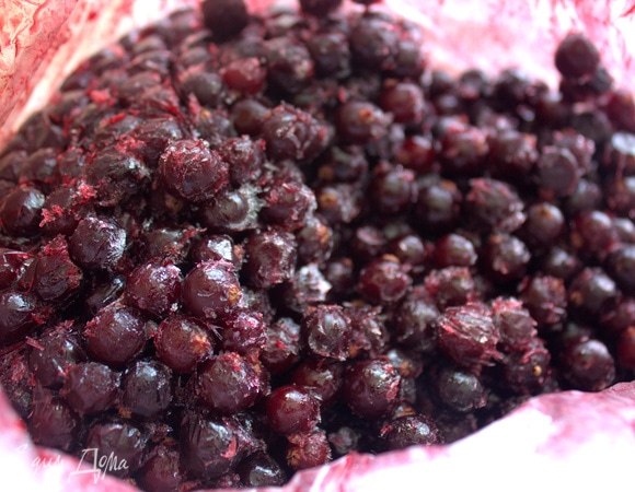 Смородину берем замороженную.