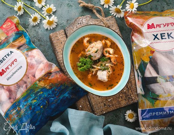 Готовый суп подавайте с любимой зеленью. Приятного аппетита!