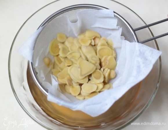 Готовый отвар процедите через сито.