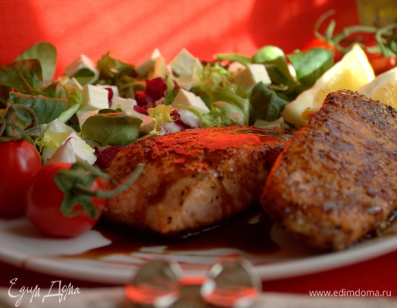 Предложить помидорки черри.