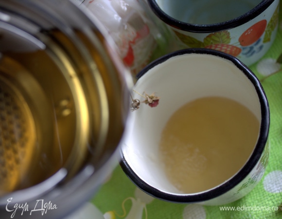 Вот такой цвет у чая получается.