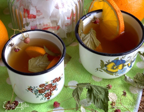 Пьем чай на природе или дома.