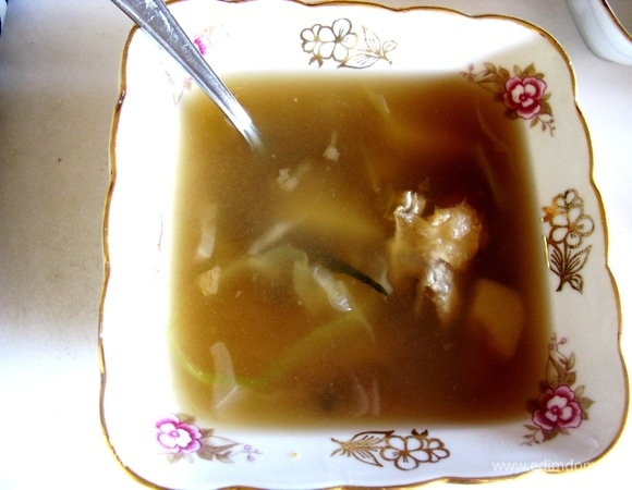 Есть и горячей, и холодной. Вкусно неимоверно! Всем приятного!