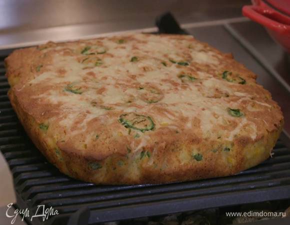 Выпекать хлеб в разогретой духовке 40 минут.