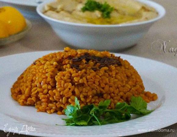 Подавать к рыбным блюдам и морепродуктам. Можно сверху посыпать кумином и сбрызнуть лимонным соком по желанию. Приятного аппетита!