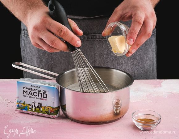 В манную кашу добавьте ПравильноеМасло АИСФеР, корицу.