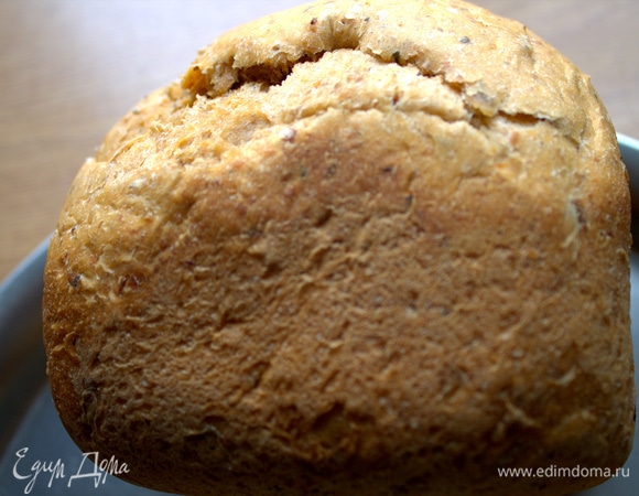 По окончании программы хлеб не достаем, остужаем.