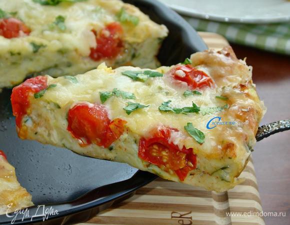 Вкусная и ароматная овощная пицца готова! Приятного завтрака!