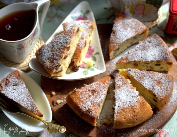 По желанию посыпать пудрой.