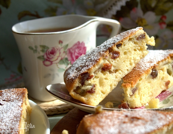 Подаем с чаем, кофе.