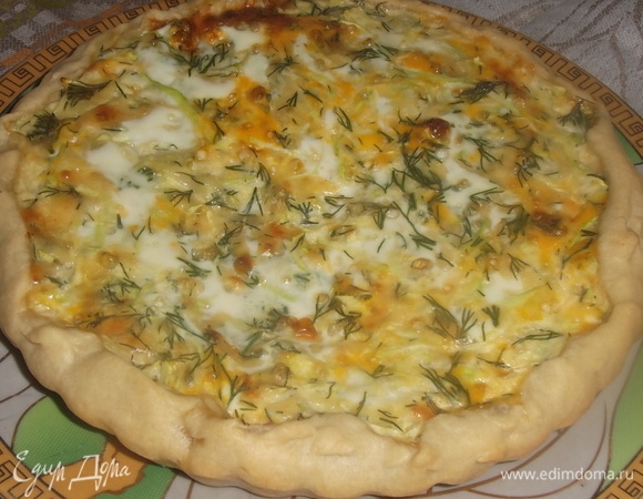 Поставить в разогретую духовку. Выпекать при 200°C в течение 40 минут.