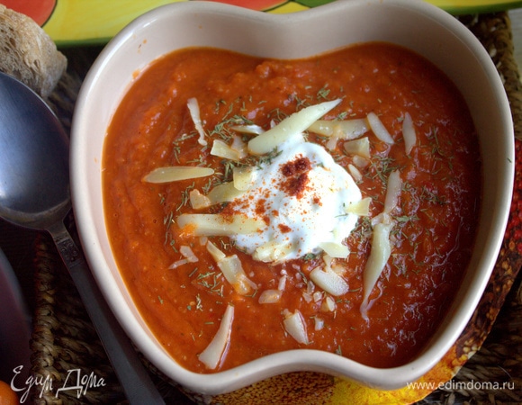 Можно со сметаной или зеленью, можно с тертым сыром.