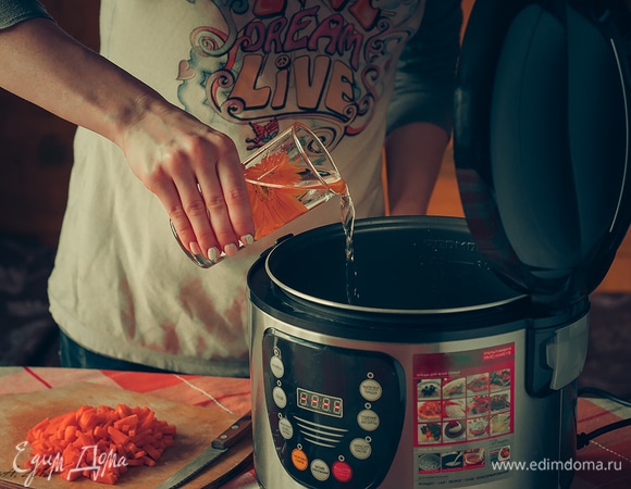 Долейте воду. Дождитесь закипания.