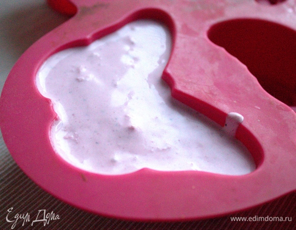 Получились две такие крупные ячейки-бабочки.