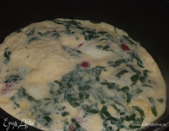 Готовить на среднем огне 3–4 минуты. Приятного аппетита!