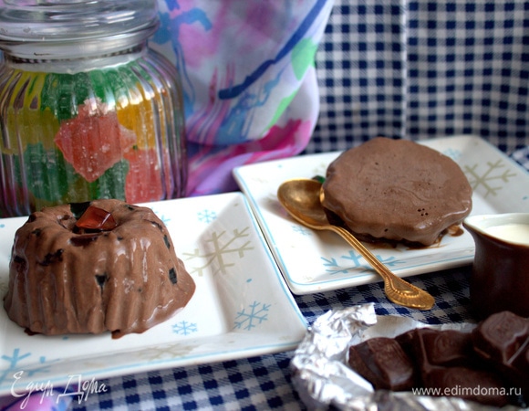 Вывод: если хотите добавить мармелад, в процессе заморозки надо мороженое вынимать и перемешивать!