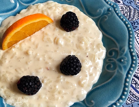 Эту кашу в Испании едят как в холодном, так и в горячем виде.