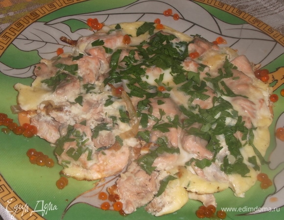 При подаче посыпать красной икрой. Приятного аппетита!