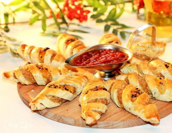 Остывшие пирожки кладем в контейнер или прозрачный пакетик для продуктов. Приятного аппетита!