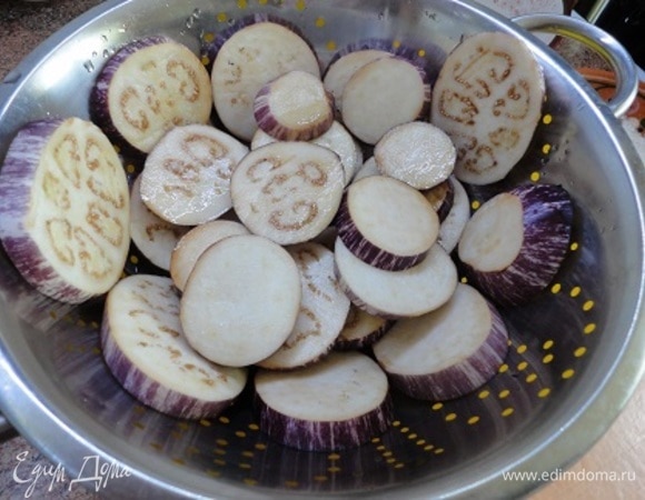 Промыть и дать стечь воде.