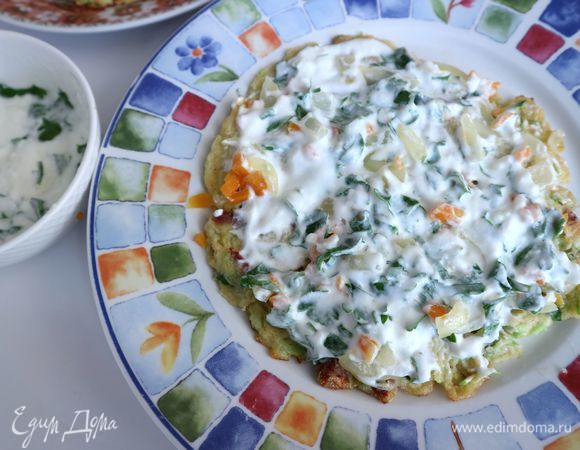 Затем часть йогурта.