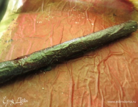 Сворачиваем.