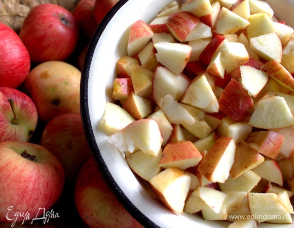 Мне помогает в этом муж.