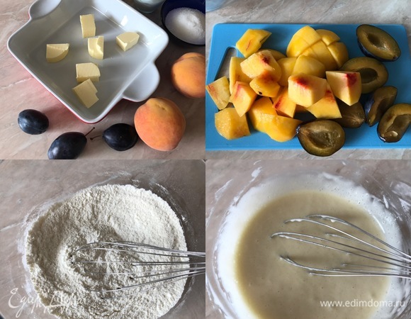 Духовку нагреть до 180°C. Персики очистить и крупно нарезать. Сливы разделить пополам и извлечь косточки. В форму для выпечки положить масло и отправить в духовку на 5–7 минут. В миске смешать муку, соль, ванильный сахар, разрыхлитель и сахар. Затем добавить молоко и хорошо перемешать венчиком.