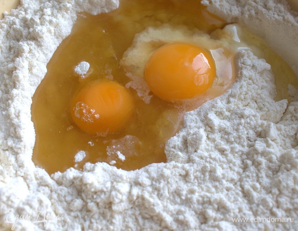 Вбить яйца.