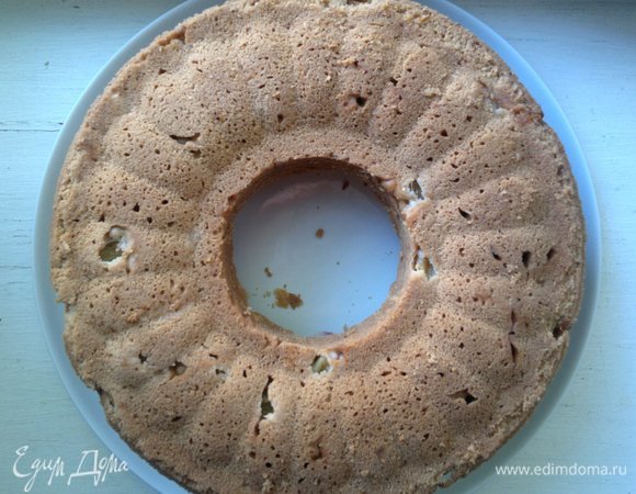 Нижняя часть кекса.