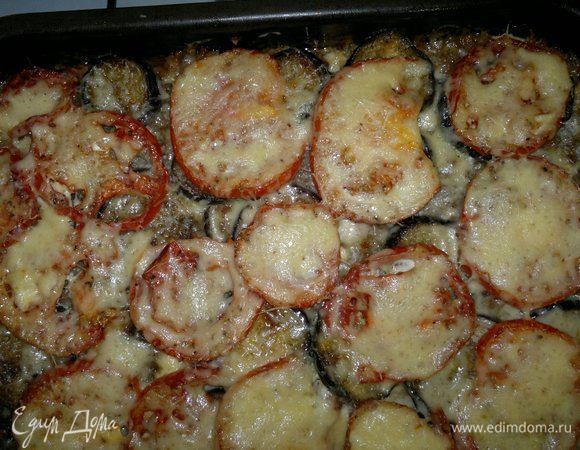 Достать запеканку из духовки.