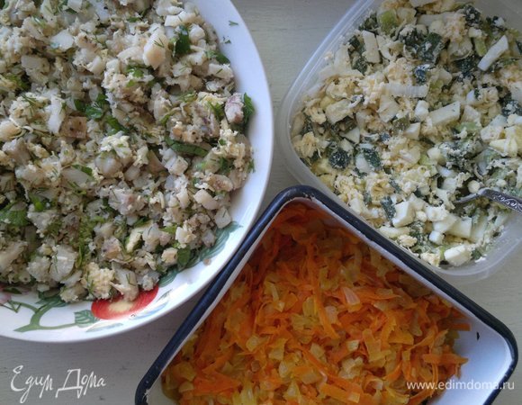 Все три начинки для кулебяки готовы.