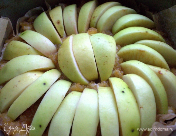 Втыкаем в тесто вместе с джемом.