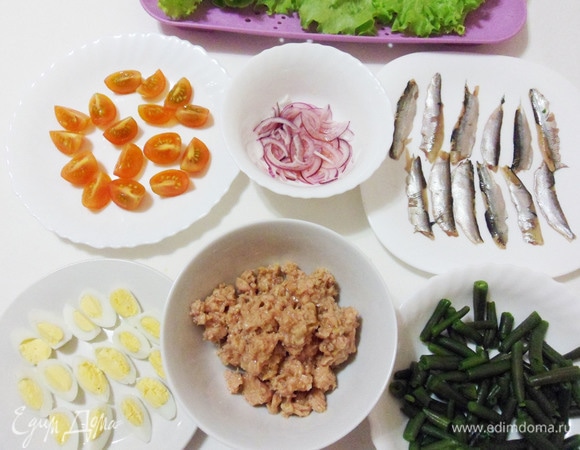 Ингредиенты для салата готовы.