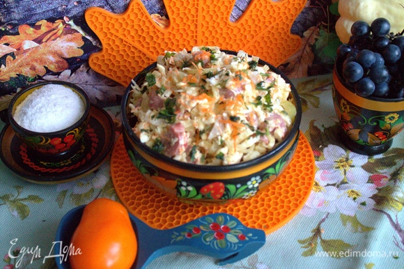 Все знают, что редька — средство от простуды, поэтому готовьте такой салат для здоровья своей семьи.