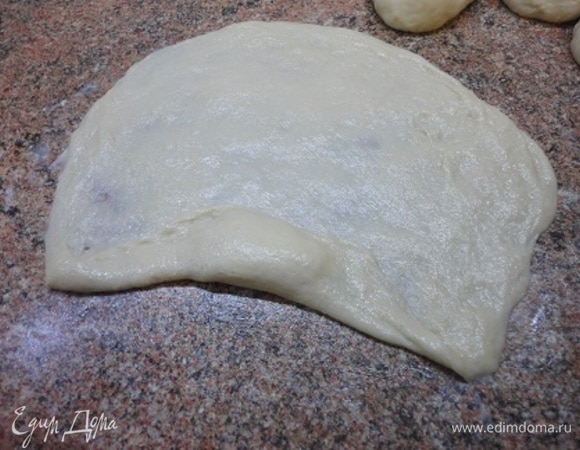 Заворачиваем в рулетик.