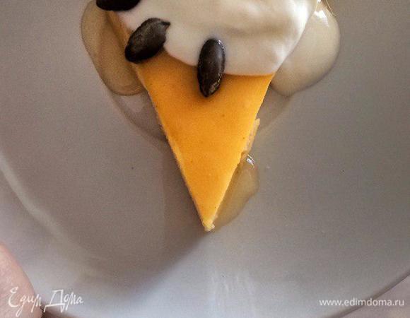 Вот такая у меня было утренняя подача — с медом, греческим йогуртом и семечками.