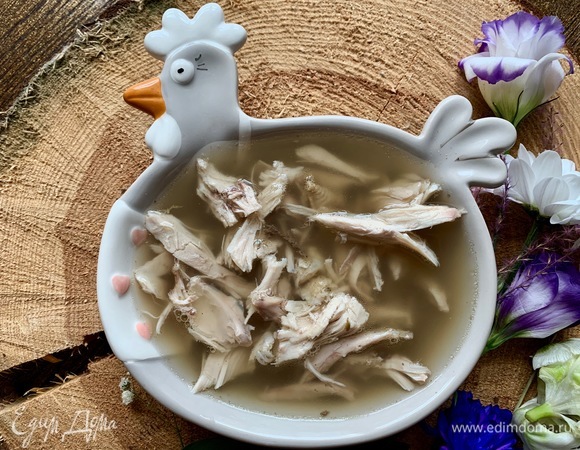 Получается вот так: прозрачный холодец, бульон с овощным пряным вкусом.