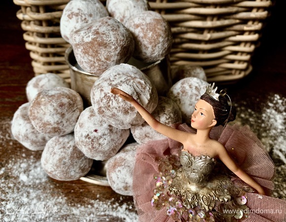 Желаю вам зимнего настроения, душевной теплоты близких и родных людей! С наступающим Новым годом, друзья!🎄