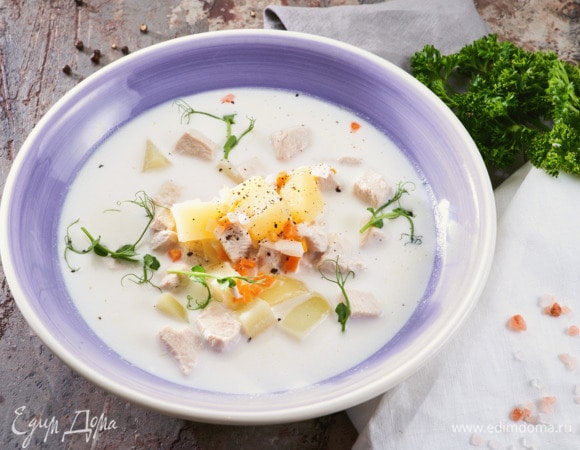 Перед подачей посыпьте блюдо свежей мелко нарезанной зеленью.